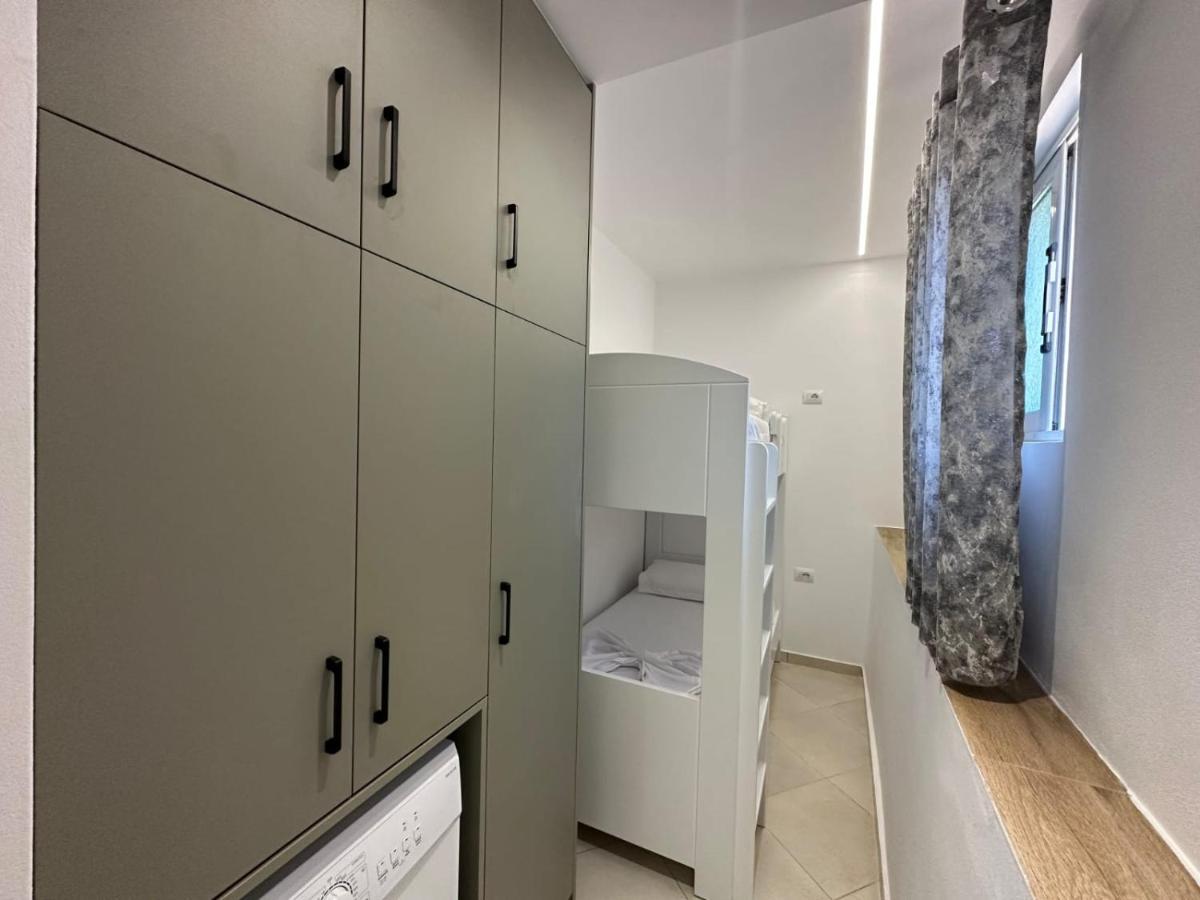 Aila Apartment Sarande Luaran gambar