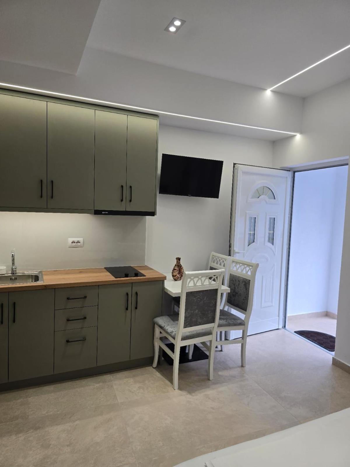Aila Apartment Sarande Luaran gambar